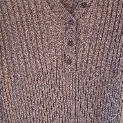 Ribbed Knit Henley